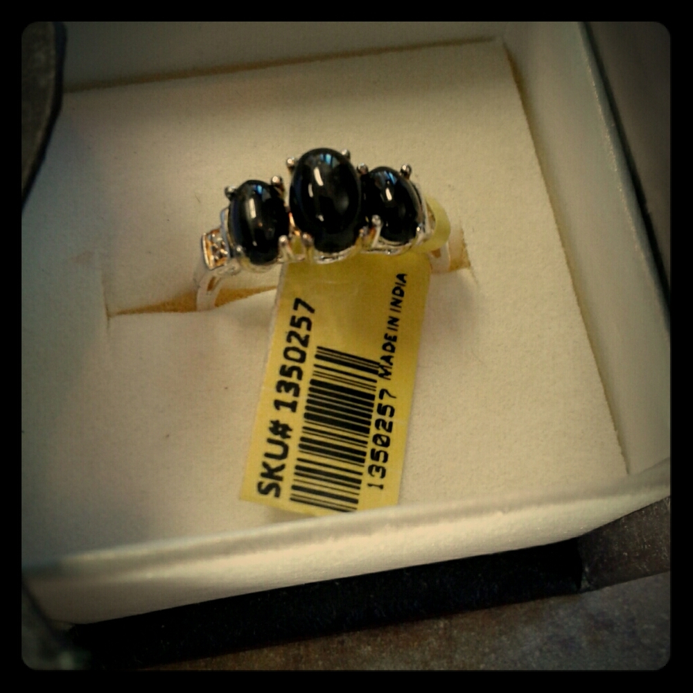 Thai black spinel ring new /tag